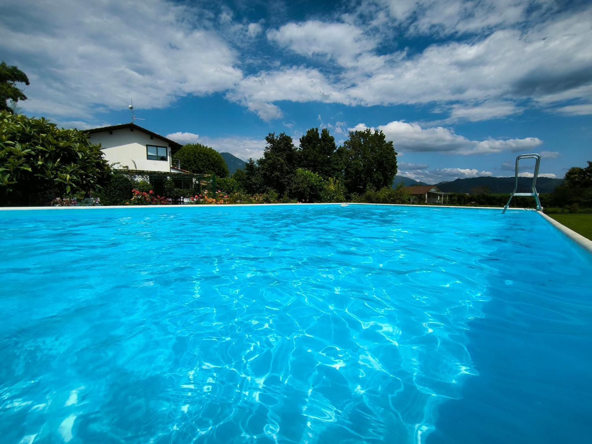 Versilia - Pietrasanta - Le Colmate Guesthouse Tonfano Bagian luar foto
