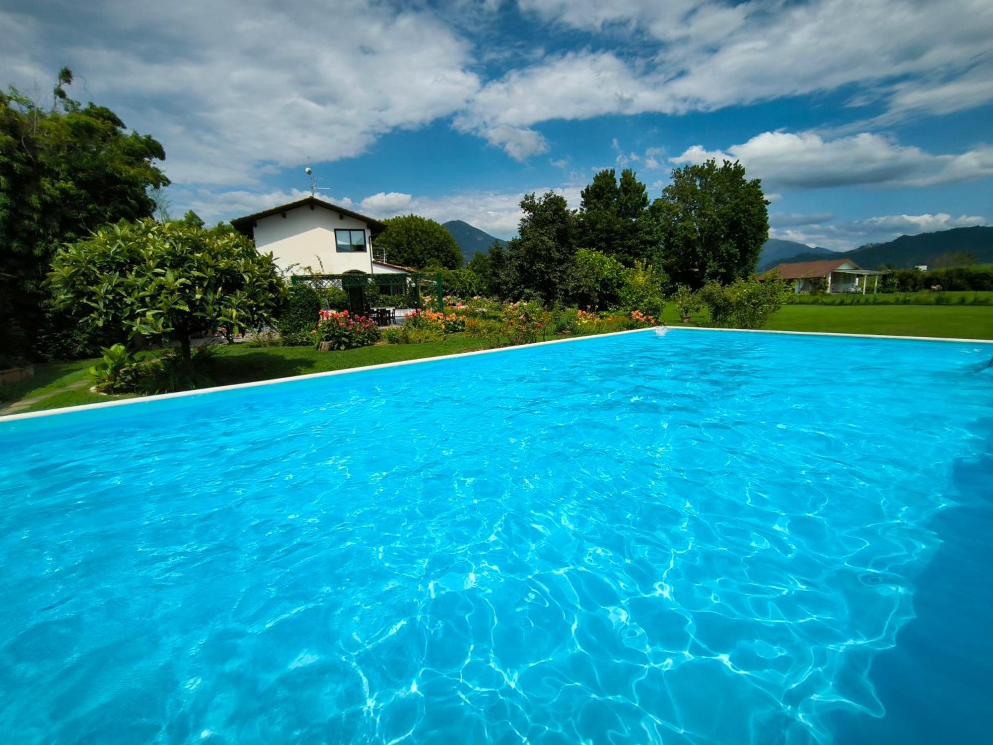 Versilia - Pietrasanta - Le Colmate Guesthouse Tonfano Bagian luar foto