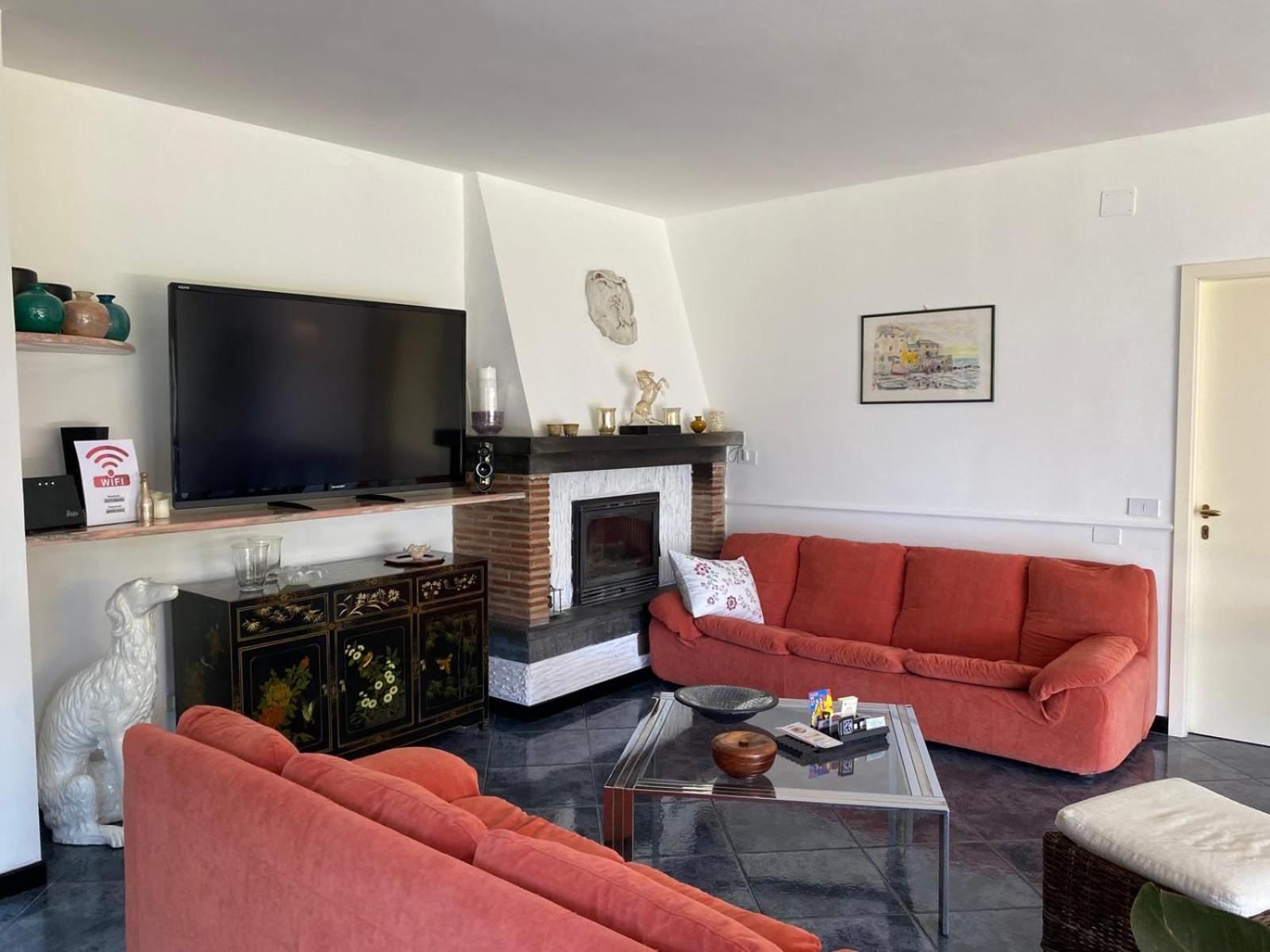 Versilia - Pietrasanta - Le Colmate Guesthouse Tonfano Bagian luar foto